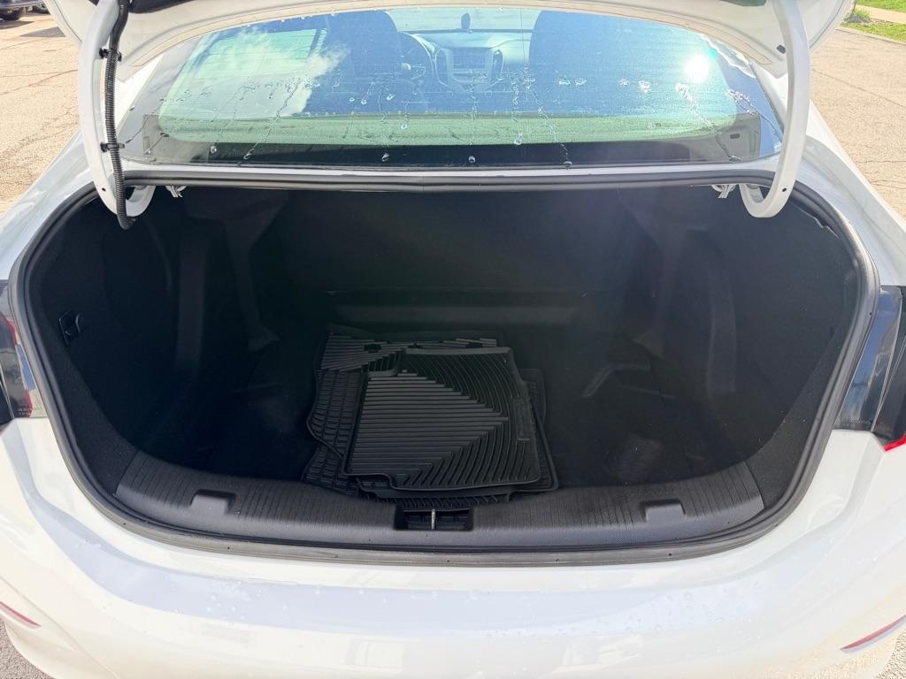 Chevrolet Cruze LS Auto 2018