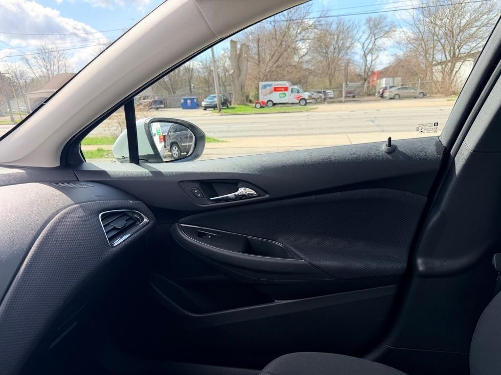 Chevrolet Cruze LS Auto 2018