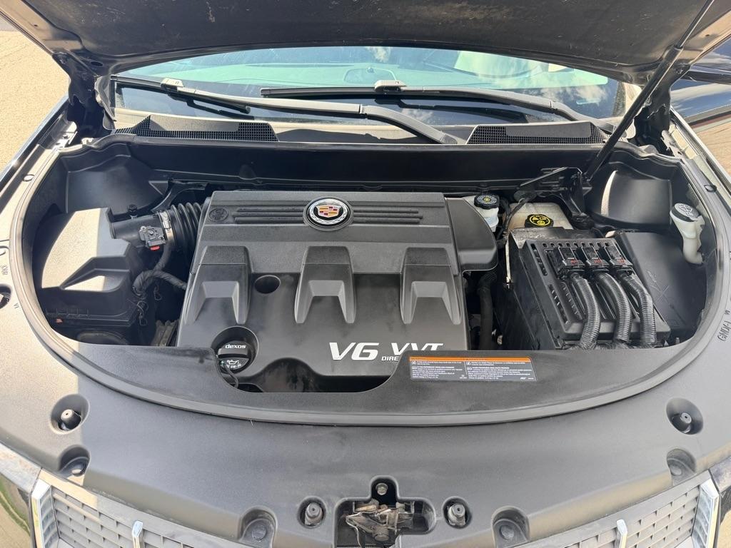 Cadillac SRX Luxury 2012