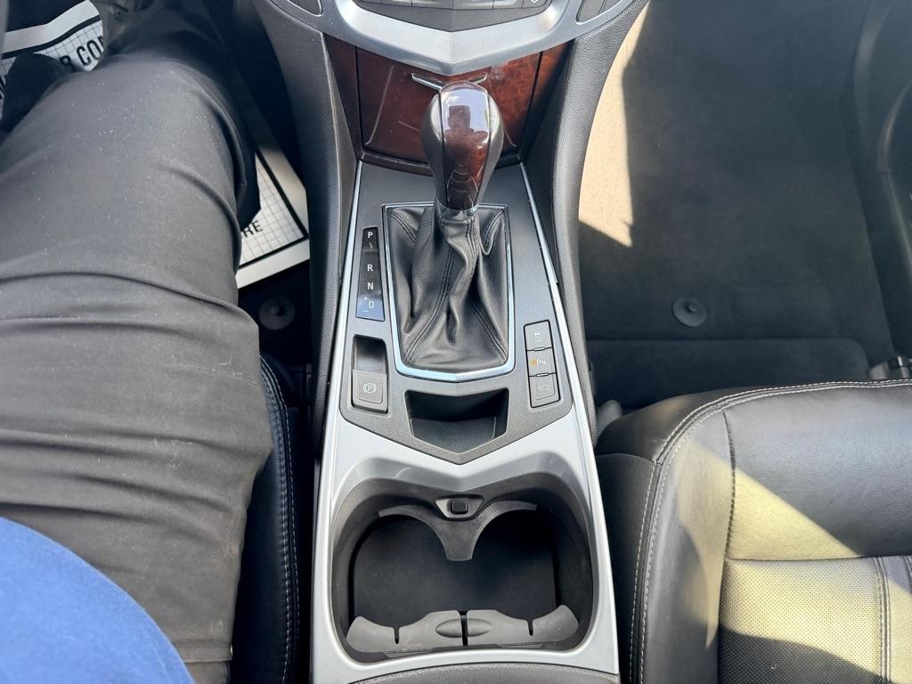 Cadillac SRX Luxury 2012