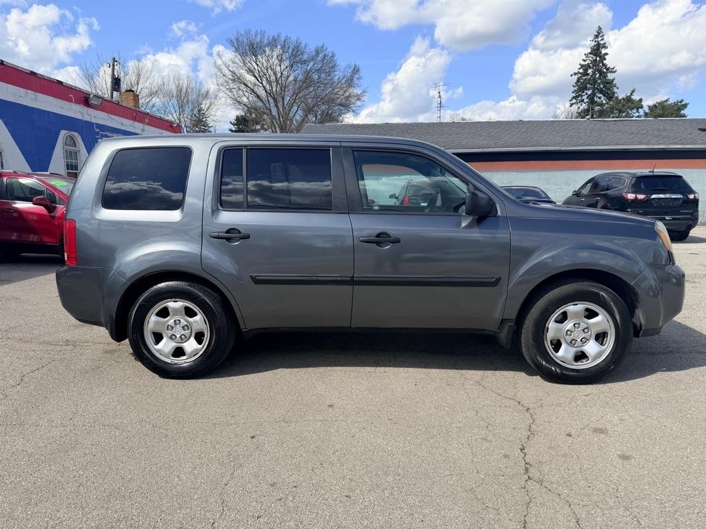 Honda Pilot LX 4WD 5-Spd AT 2011