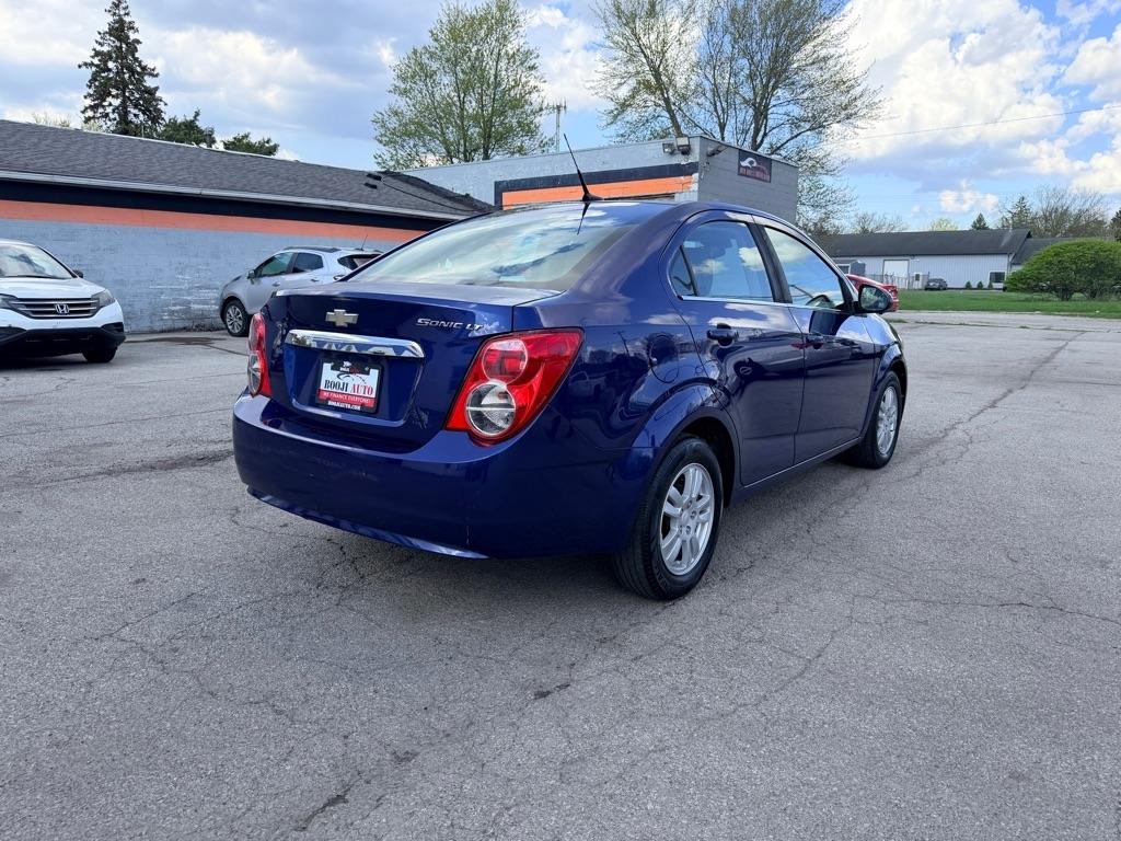 Chevrolet Sonic LT Auto Sedan 2013