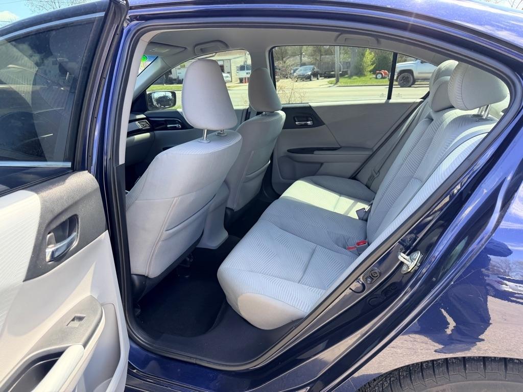 Honda Accord LX Sedan CVT 2017