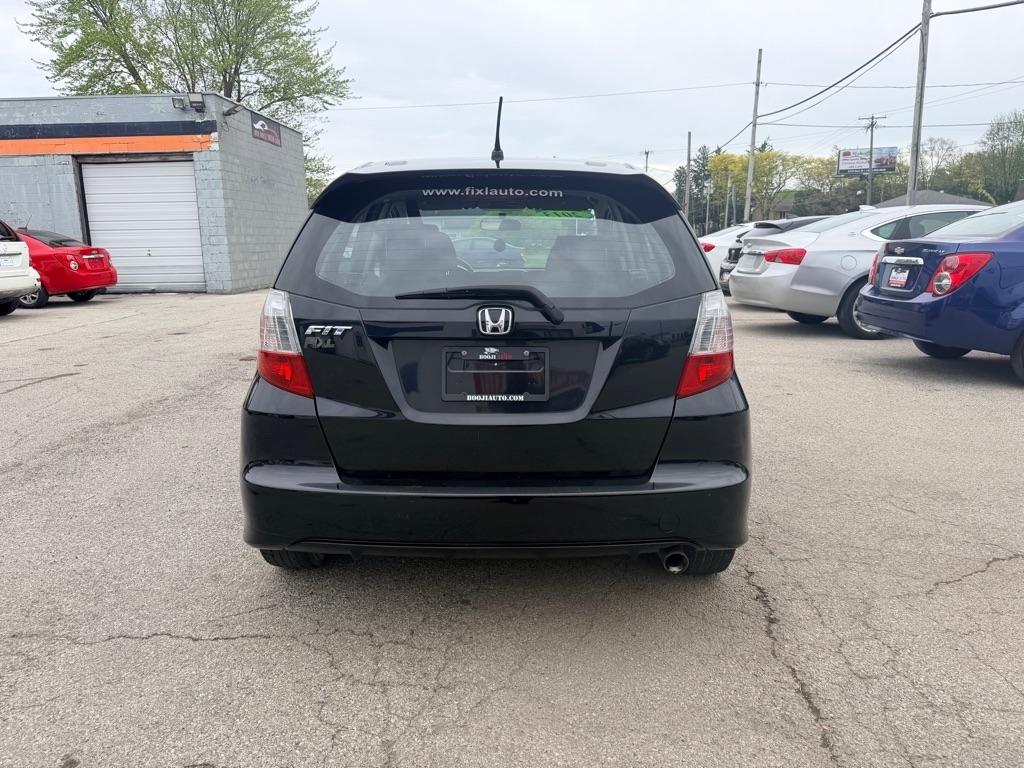 Honda Fit Sport 5-Speed AT 2013