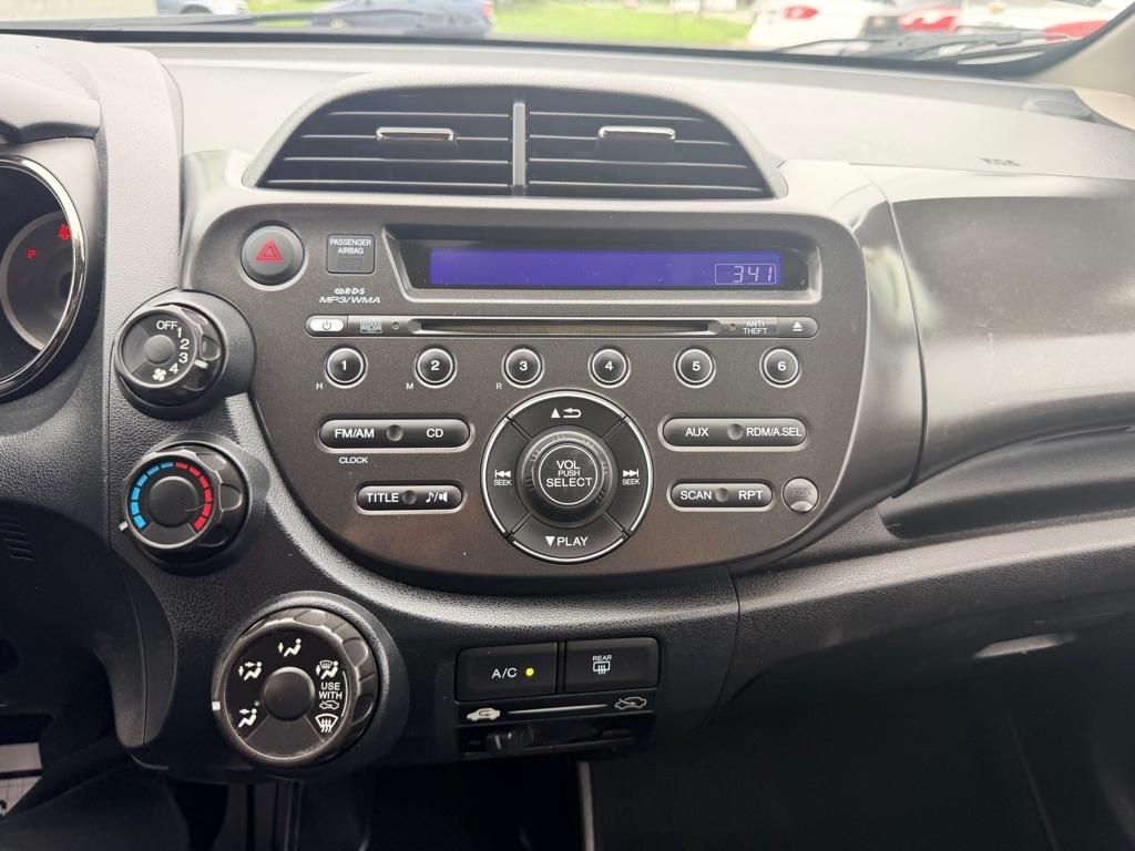 Honda Fit Sport 5-Speed AT 2013
