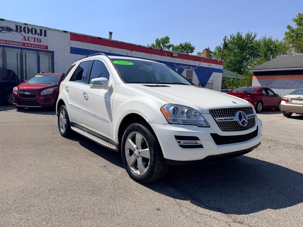 Mercedes-Benz M-Class ML350 4MATIC 2011