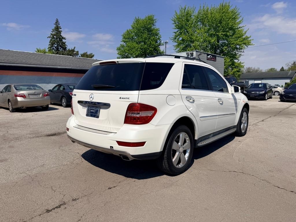 Mercedes-Benz M-Class ML350 4MATIC 2011