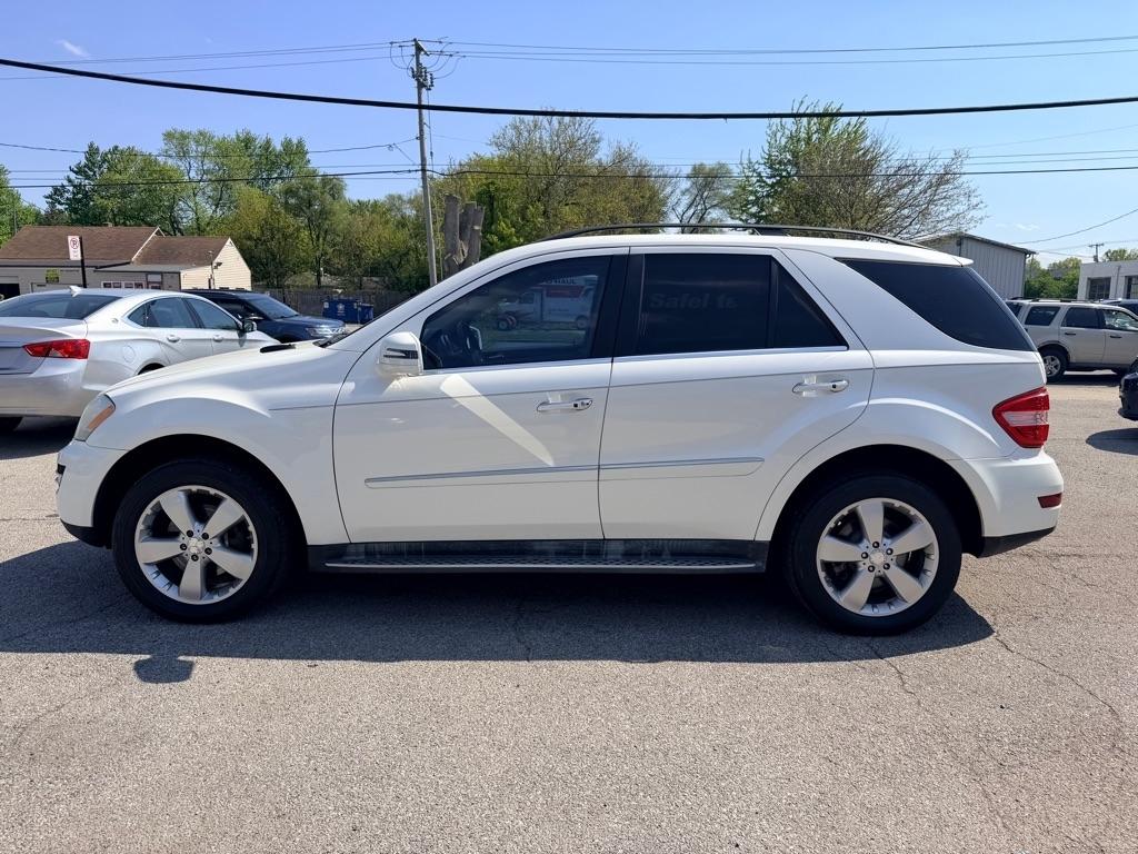 Mercedes-Benz M-Class ML350 4MATIC 2011