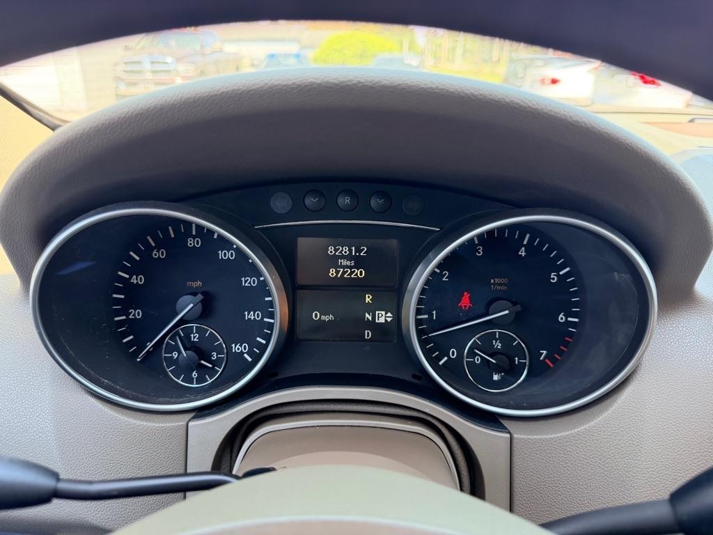 Mercedes-Benz M-Class ML350 4MATIC 2011