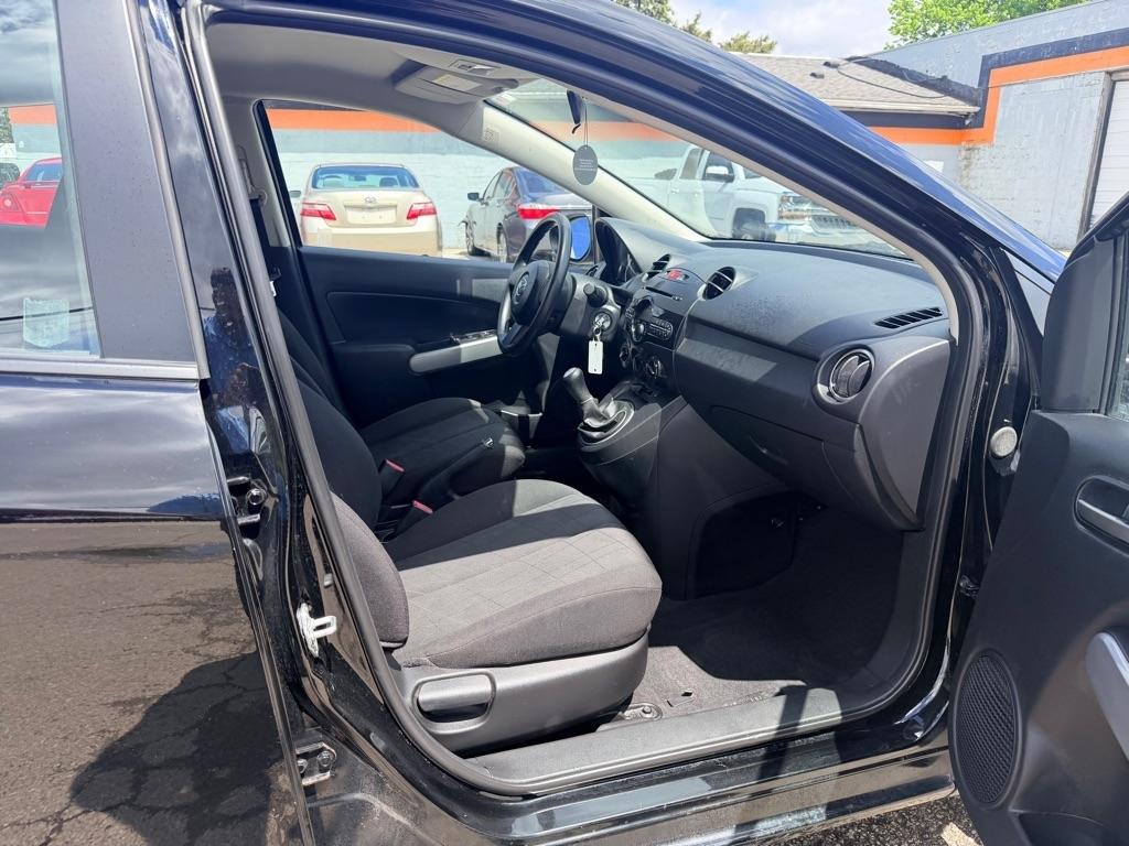Mazda MAZDA2 Sport 2012