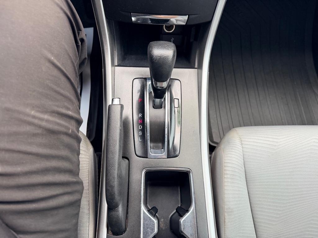 Honda Accord LX Sedan CVT 2014