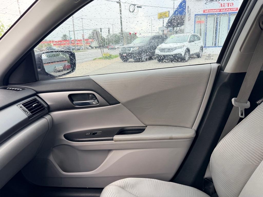 Honda Accord LX Sedan CVT 2014