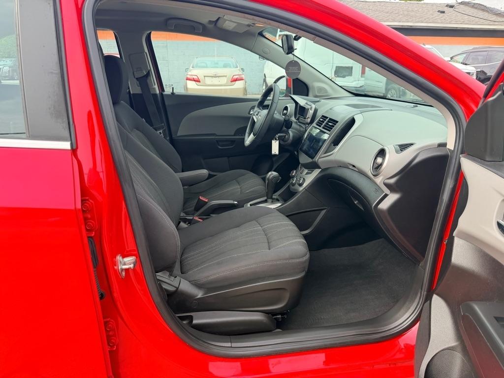 Chevrolet Sonic LT Auto Sedan 2015