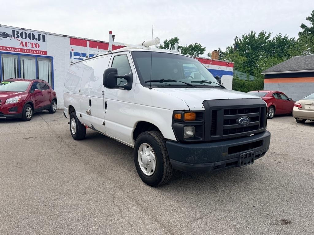 Ford Econoline E-250 2008