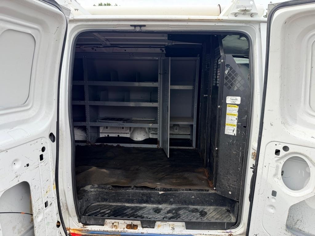 Ford Econoline E-250 2008
