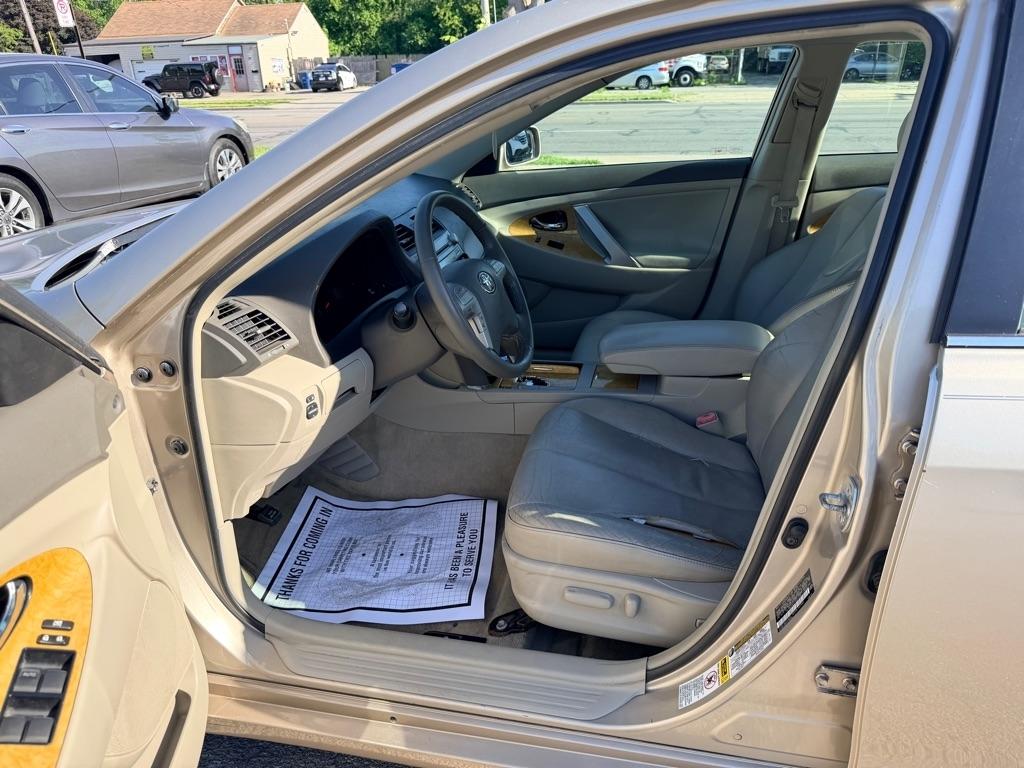 Toyota Camry LE V6 2007