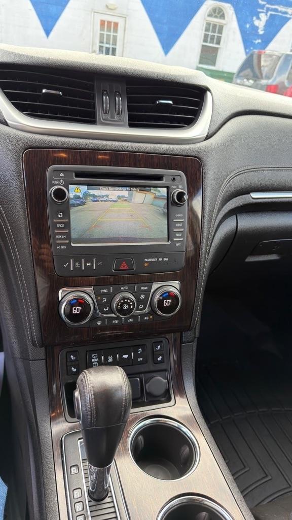 Chevrolet Traverse 2LT FWD 2017