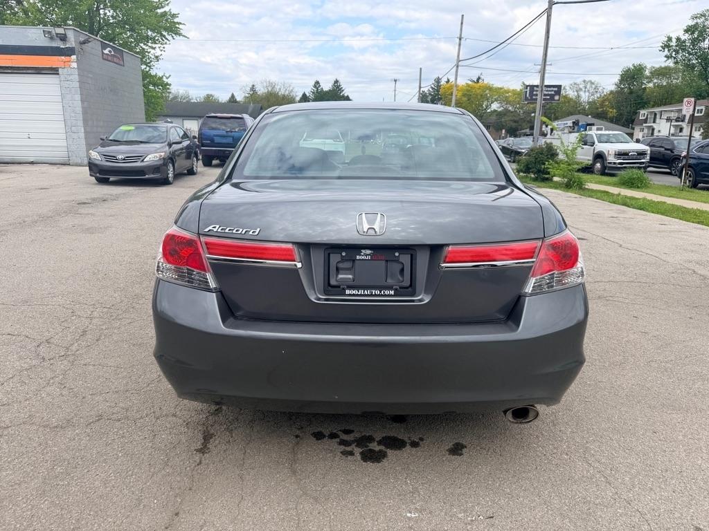Honda Accord EX Sedan AT 2011