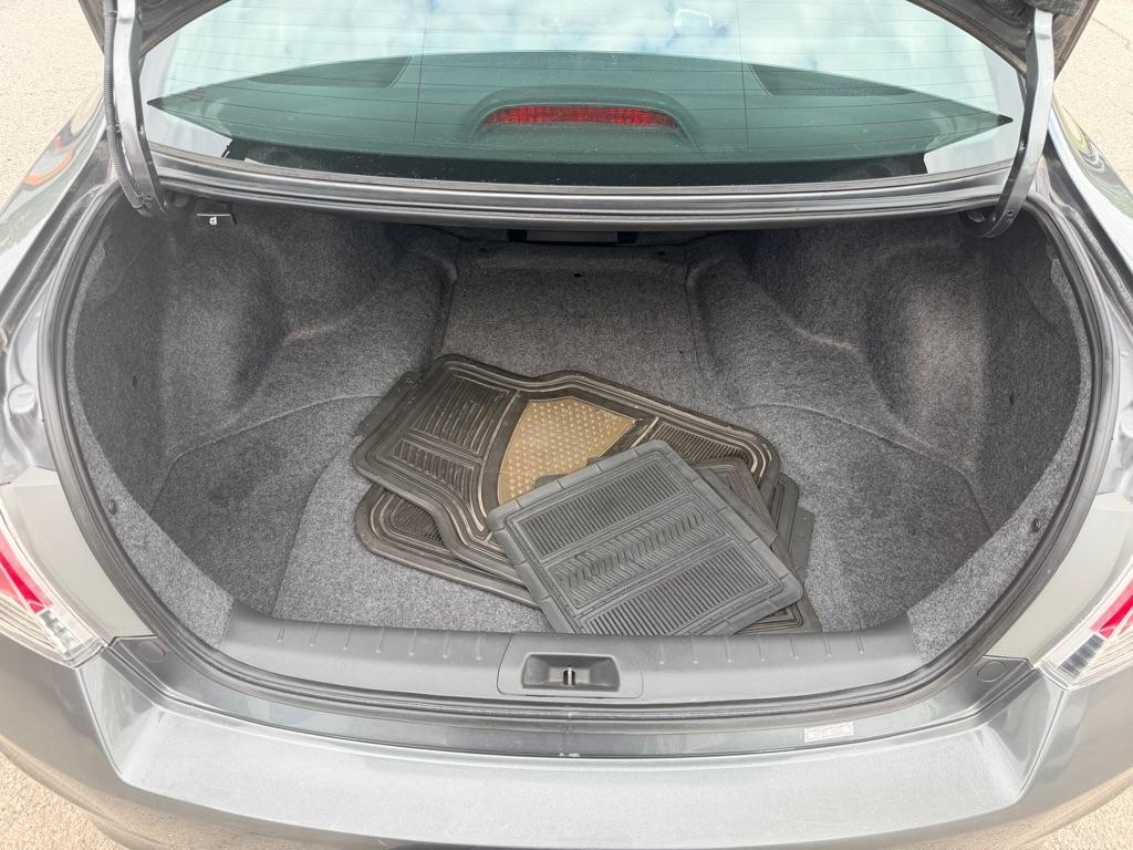 Honda Accord EX Sedan AT 2011