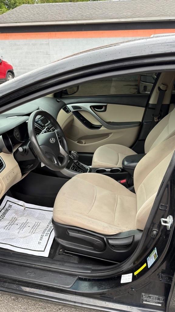 Hyundai Elantra GLS M/T 2014
