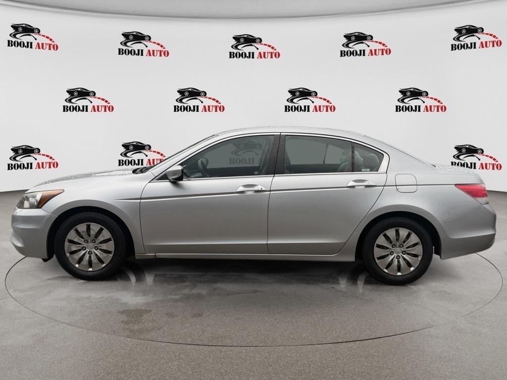 Honda Accord LX sedan AT 2012