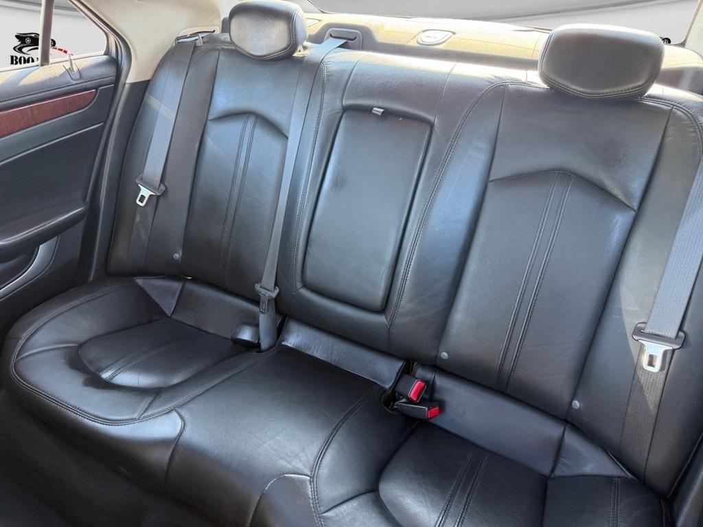 Cadillac CTS 3.0L Luxury AWD 2011