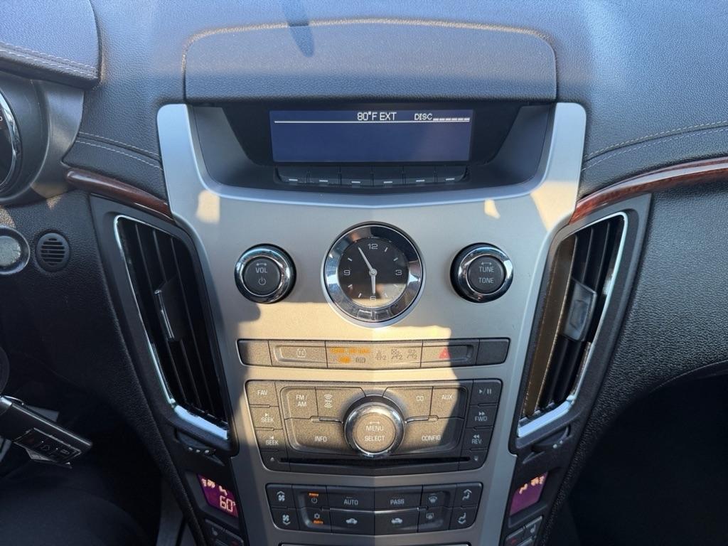 Cadillac CTS 3.0L Luxury AWD 2011