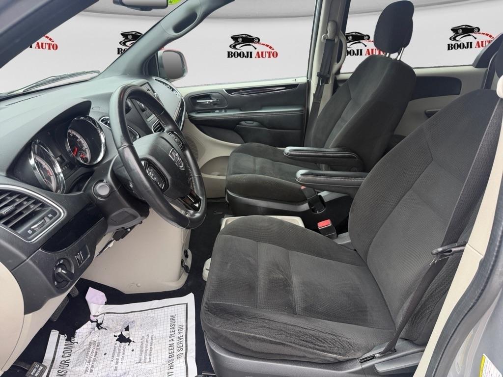 Dodge Grand Caravan SE 2015