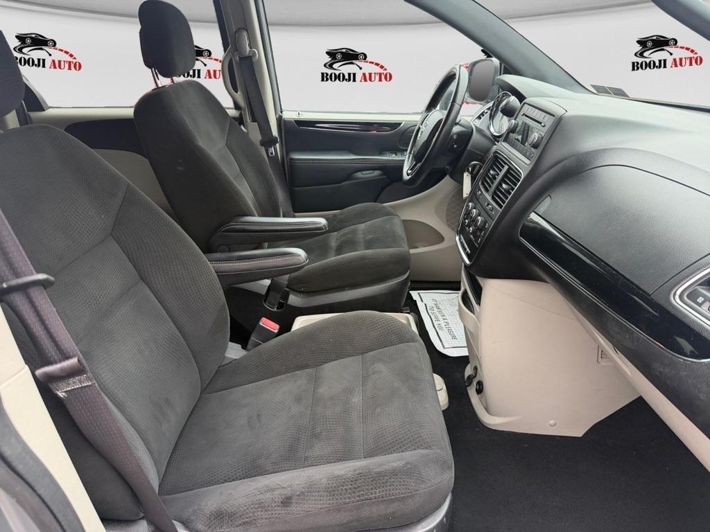 Dodge Grand Caravan SE 2015