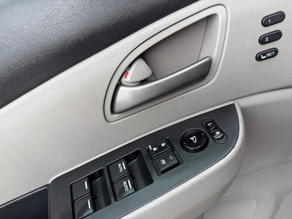 Honda Odyssey Touring 2011