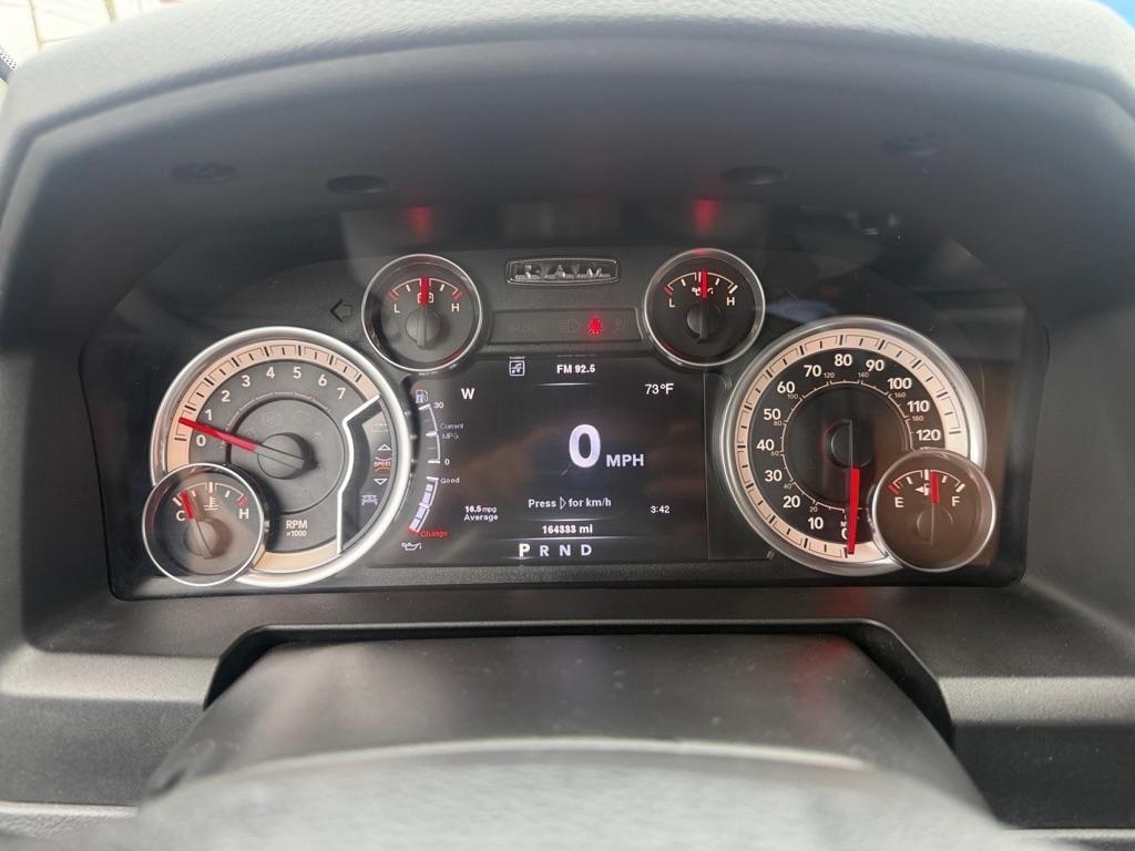 RAM 1500 SLT Crew Cab SWB 4WD 2014