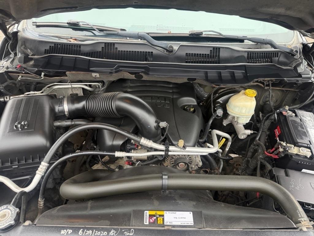 RAM 1500 SLT Crew Cab SWB 4WD 2014