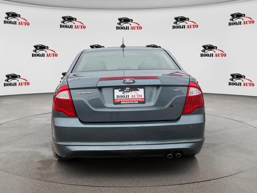 Ford Fusion SE 2012