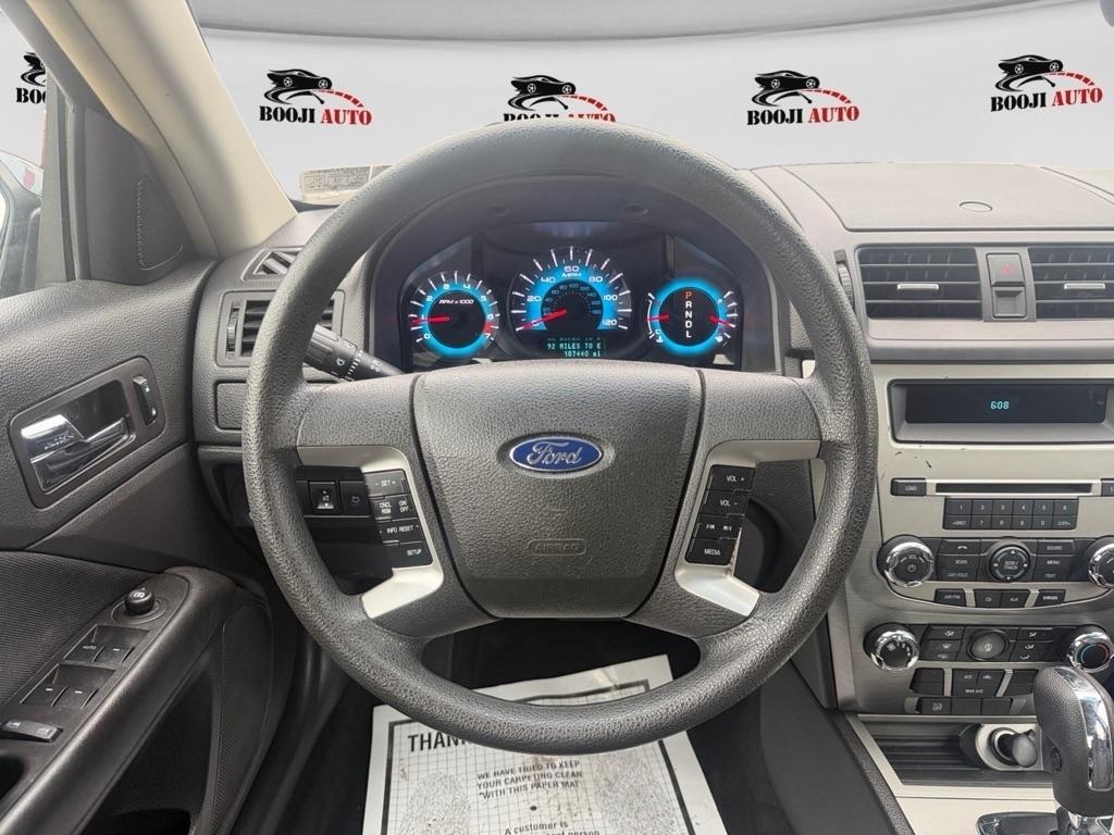 Ford Fusion SE 2012