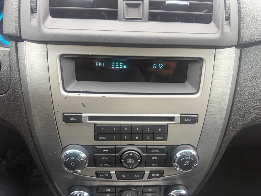 Ford Fusion SE 2012