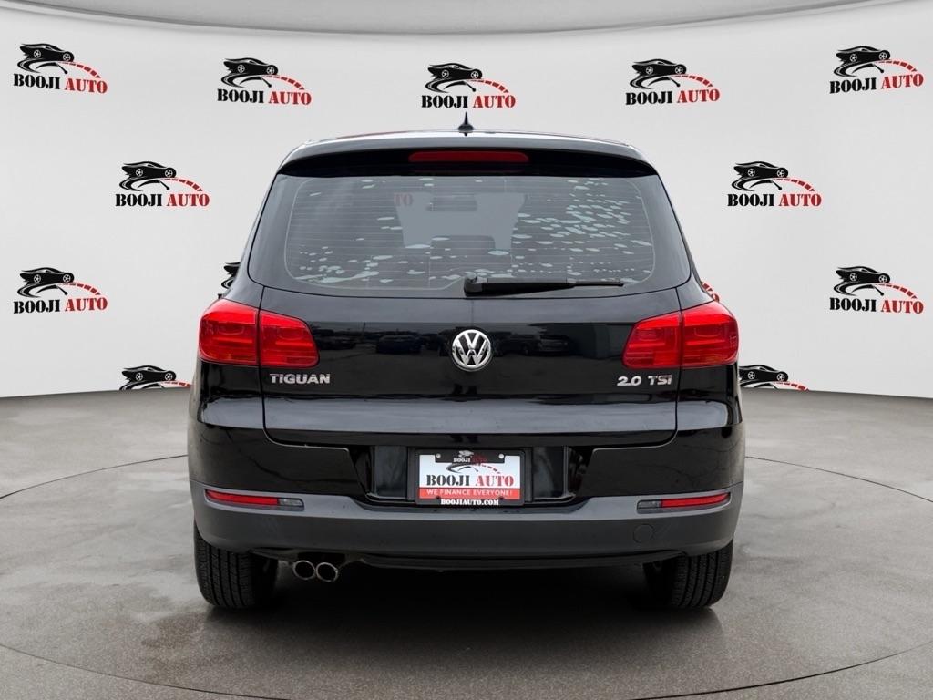Volkswagen Tiguan S 2014