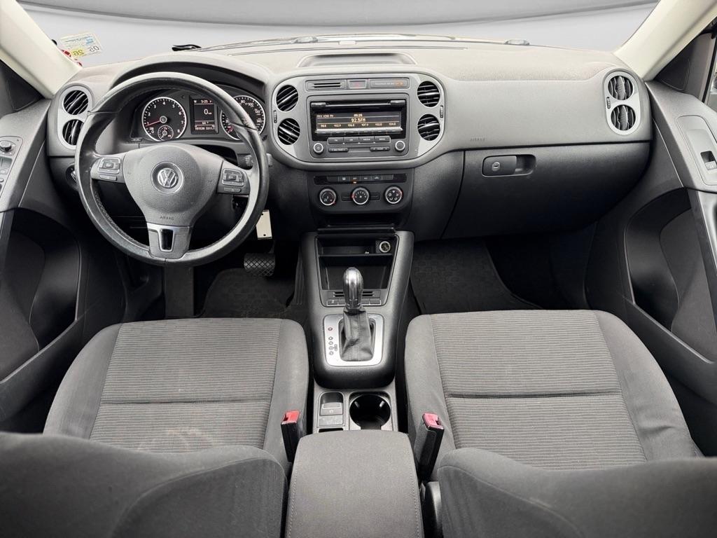 Volkswagen Tiguan S 2014