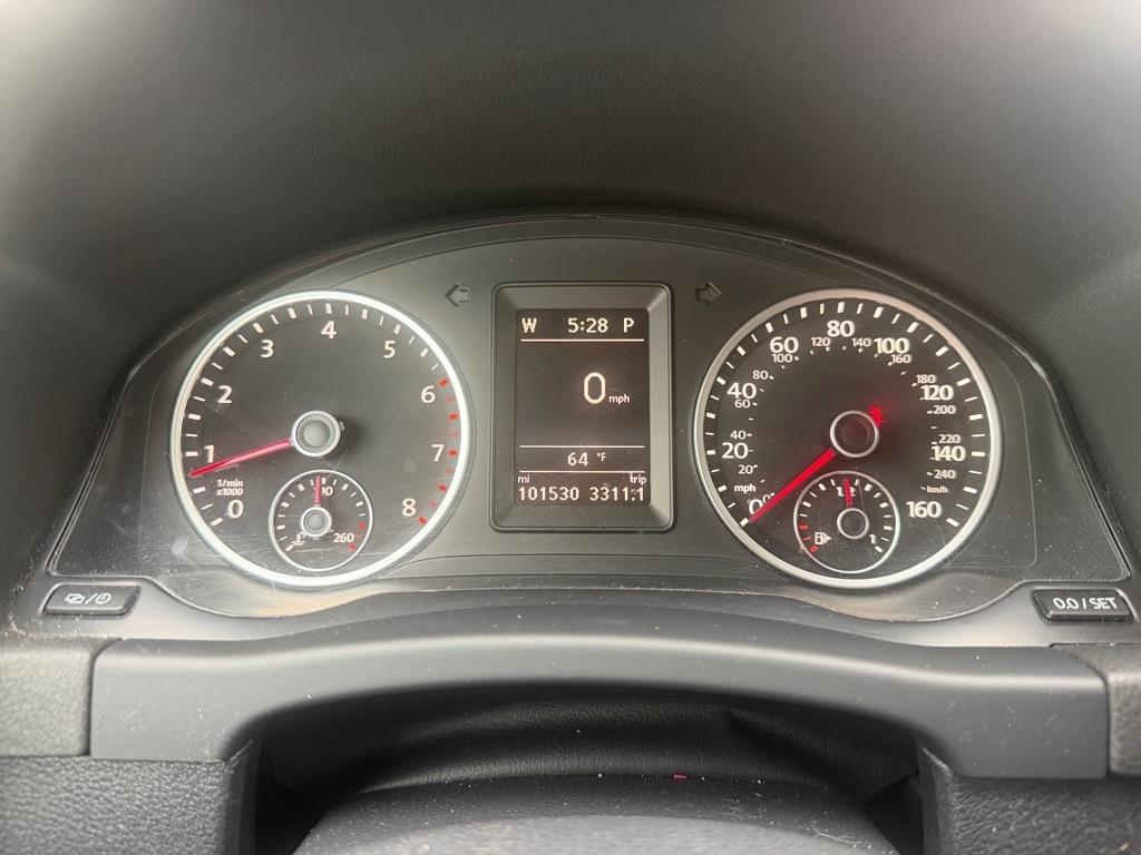 Volkswagen Tiguan S 2014