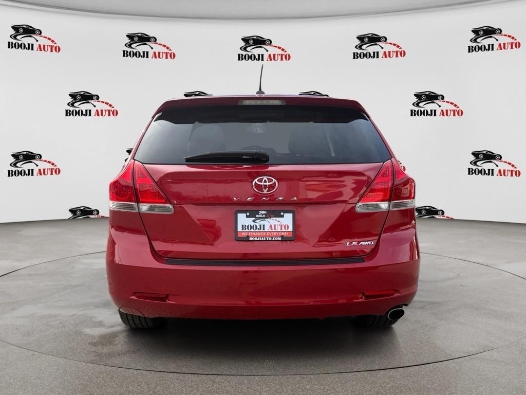 Toyota Venza LE I4 AWD 2012