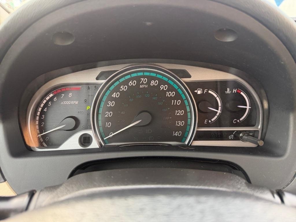 Toyota Venza LE I4 AWD 2012