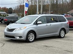 2013 Toyota Sienna 