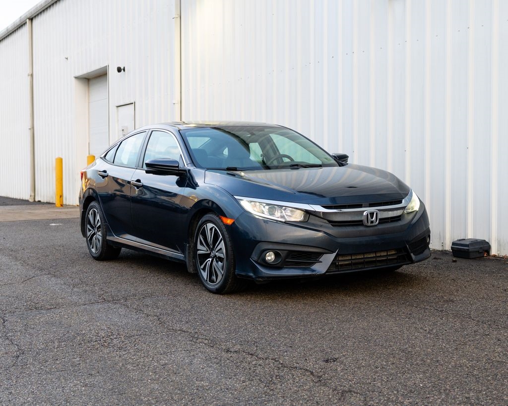 2016 Honda Civic EX-T's photo