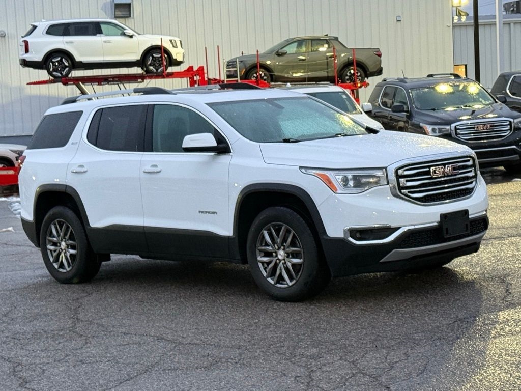 2017 GMC Acadia SLT-1's photo