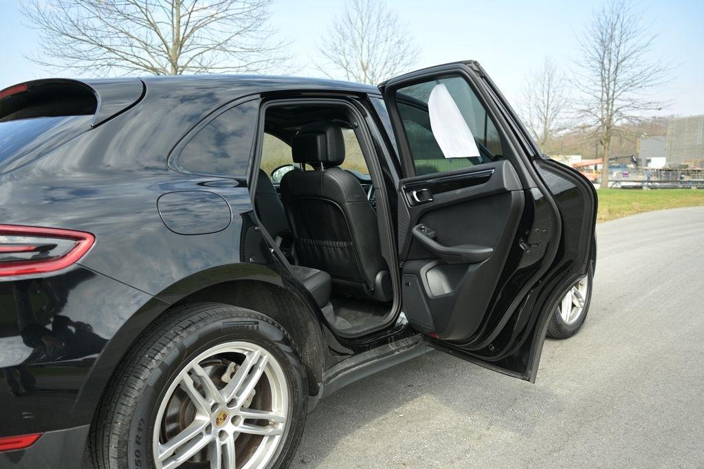 Porsche Macan AWD 4dr S 2015