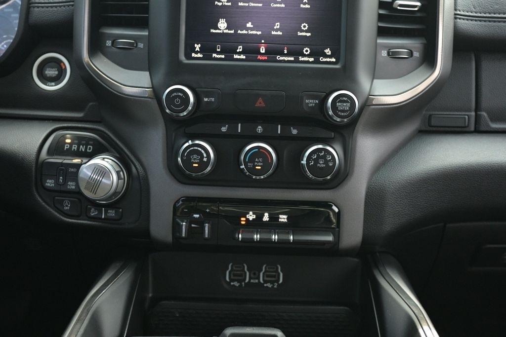 RAM 1500 Rebel 4x4 Crew Cab 5'7" Box 2020