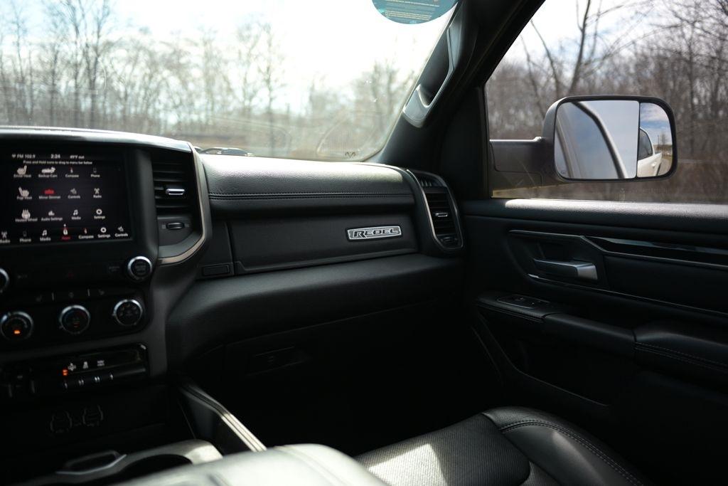 RAM 1500 Rebel 4x4 Crew Cab 5'7" Box 2020