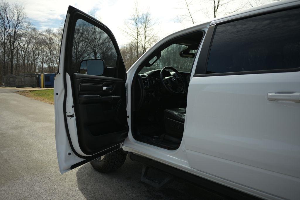 RAM 1500 Rebel 4x4 Crew Cab 5'7" Box 2020