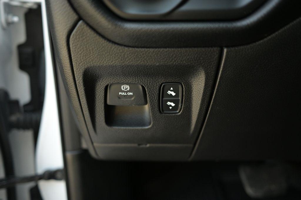 RAM 1500 Rebel 4x4 Crew Cab 5'7" Box 2020