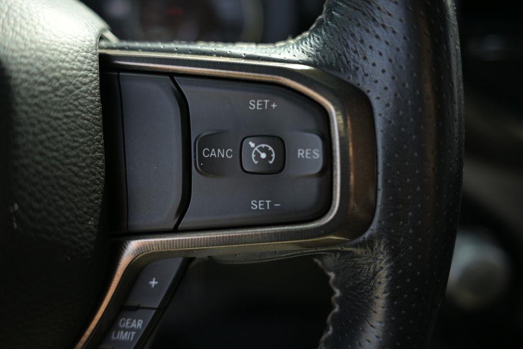 RAM 1500 Rebel 4x4 Crew Cab 5'7" Box 2020