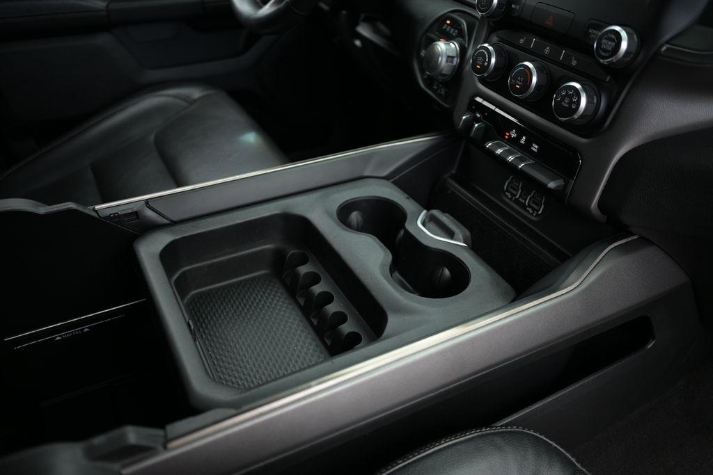 RAM 1500 Rebel 4x4 Crew Cab 5'7" Box 2020